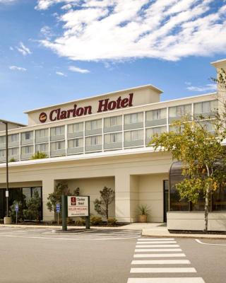 Clarion Hotel Airport