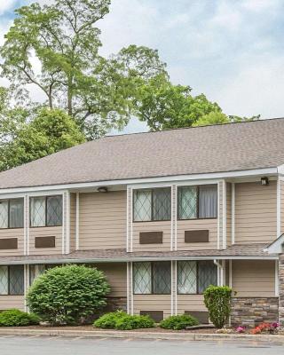 Quality Inn Hyde Park - Poughkeepsie North