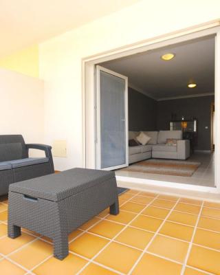 Marta Apartment - Balcony, Patio, Pool