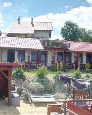 Penzion Nad jezerem