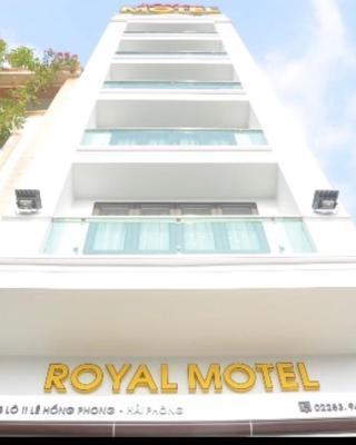 Royal Hotel