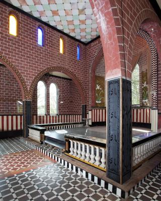 La Chapelle de verre, un lieu unique au monde