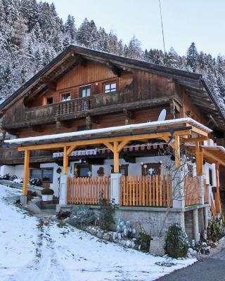Apartment in Kaltenbach near Ski Lift