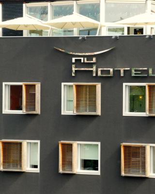 Nu Hotel