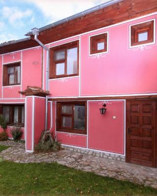 Nenchova Guest House