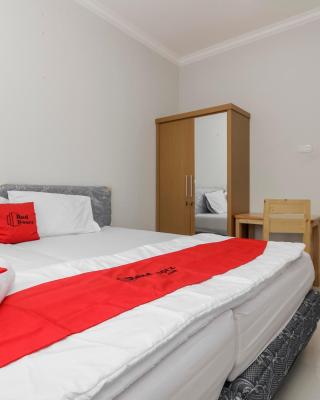 RedDoorz near Central Park Mall