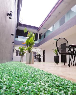 Hotel Mezzo