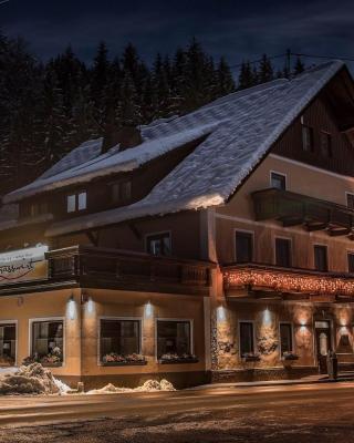 Hotel-Gasthof Strasswirt