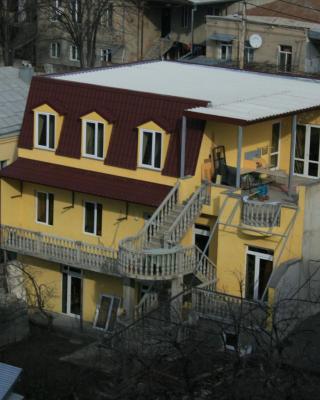 Why Me Eco-friendly Hostel