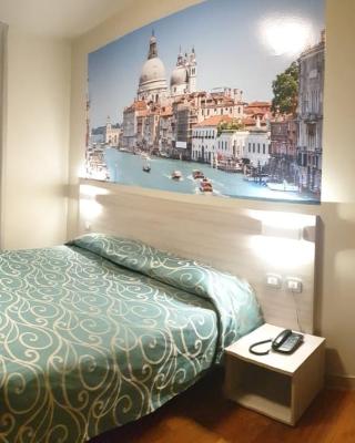 Hotel Altieri