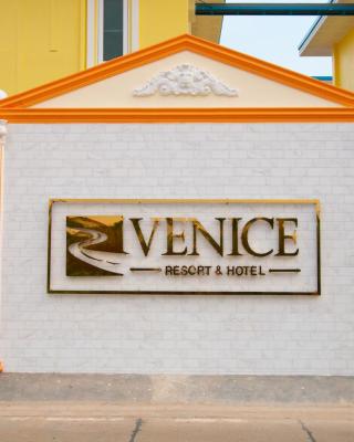 Venice Resort