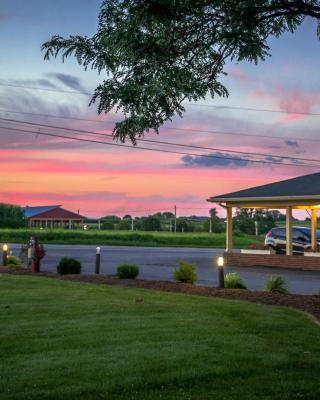 Harvest Drive Family Inn - Renovated Rooms