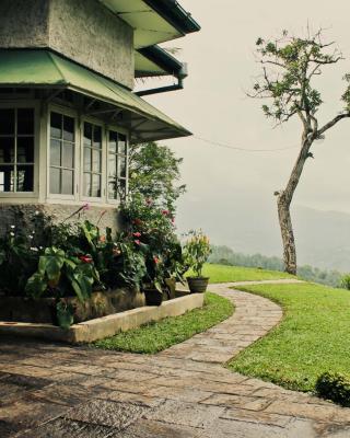 Hatale Tea Estate Bungalow