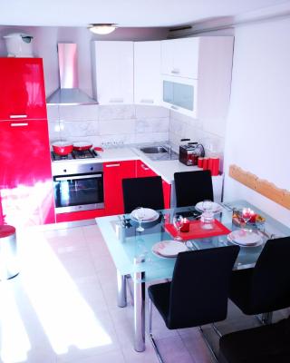 Apartman "Sabine red" with pool