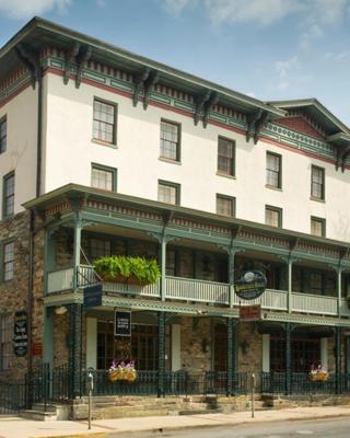 Lambertville House