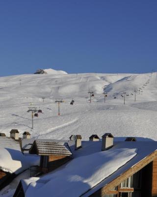 Frozen View New Gudauri