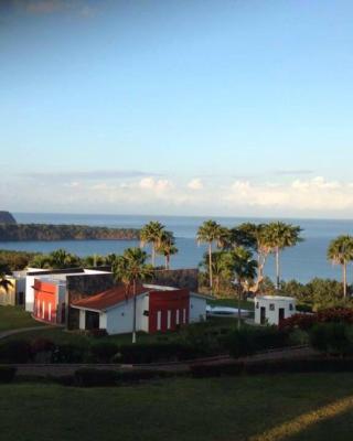 Playa Limoncito Hills Fraccionamiento Vacacional Villas de 2 & 3 Recamaras con Alberca Privada o Alberca Compartida