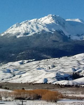 Yellowstone Basin Inn