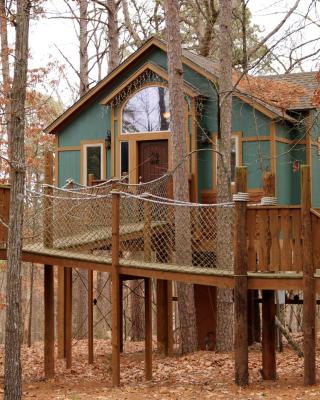 The Grand Treehouse Resort