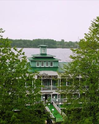 Aqua Hotel Volzhskaya Zemchuzhina