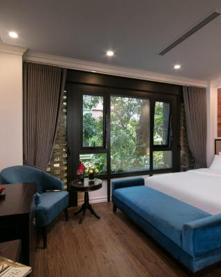 Marina Hotel