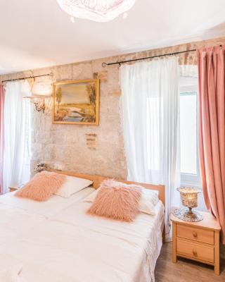 Kovacic Rooms