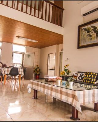 Sunny House I