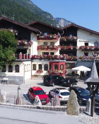 Hotel Alpenrose