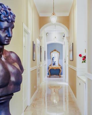 L'Opera Rooms & Suite