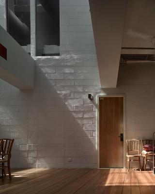 Lantern Hotel