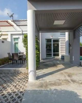 Paknampran 2 Bedrooms Pool Villa