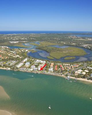 Anchorage - Riverfront Luxury on Gympie Terrace