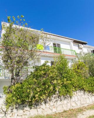 Apartments Milena
