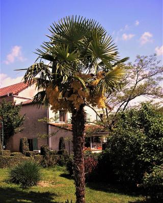 LA FERME JARLAN