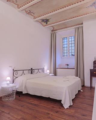 San Pierino Charming Rooms