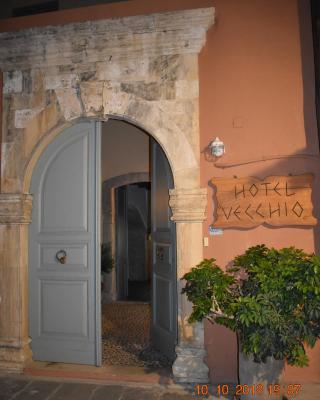 Vecchio Hotel