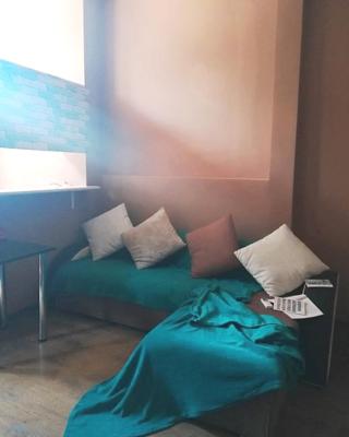 birdhome in Tbilisi (Maria)