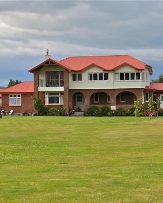 Te Anau Lodge