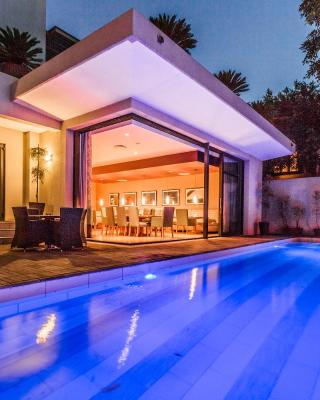 No5 Boutique Art Hotel by Mantis