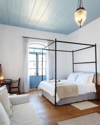 Polis 1907 by Louis Hotels