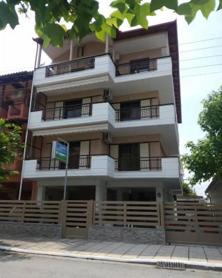 Dimitra's Apartments