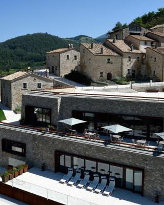 Borgotufi Albergo Diffuso