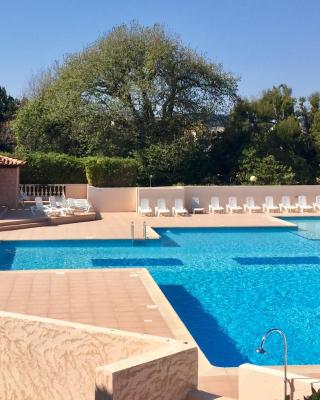 Appartement spacieux avec jardin coeur de st Tropez