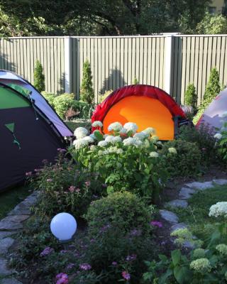 Garden Camping