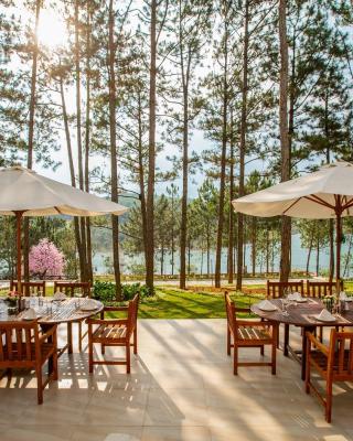 CEREJA Hotel & Resort Dalat