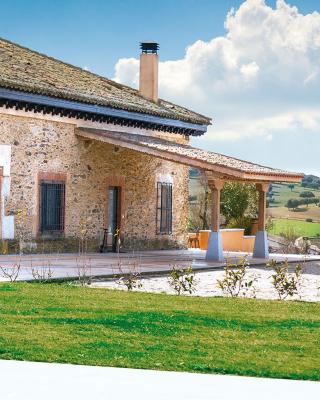 Casa Rural La Torrecilla con PISCINA PRIVADA