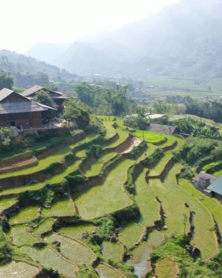 Indigo Snail Boutique Hmong Homestay