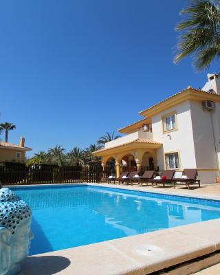 Villa 25