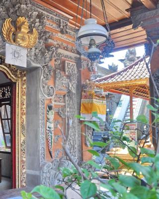 Warini Bungalows