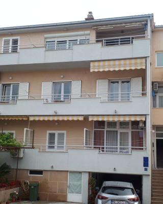 Apartmani Riba